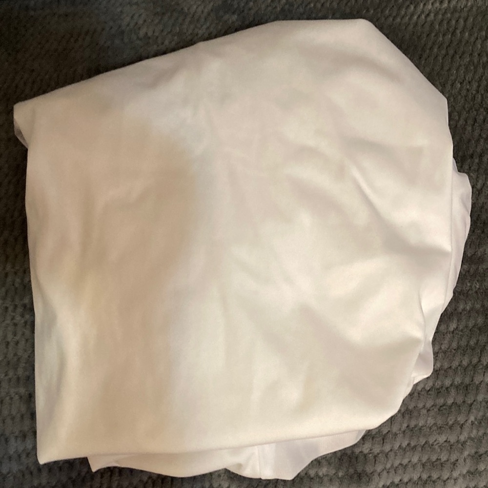 1 Twin XL Mattress Pad in great condition